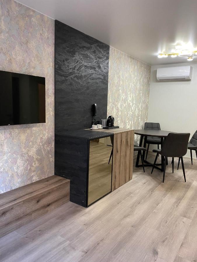 Prestige Apartments Berezinka Dnipro Exterior foto